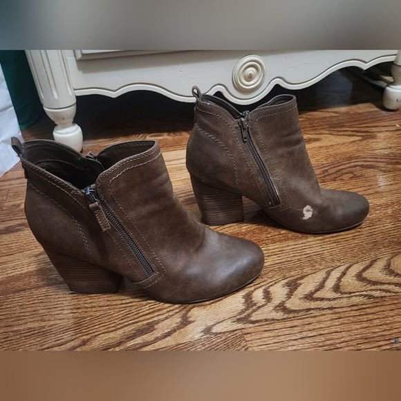 Brown Heeled Ankle Boots - Picture 3 of 5